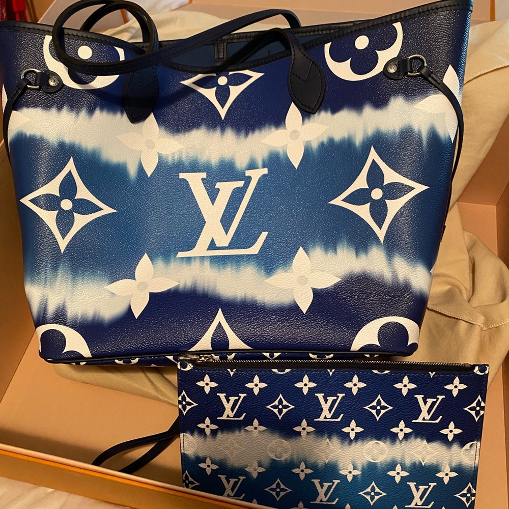 Escale Neverfull